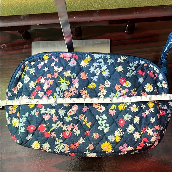 Vera Bradley Floral Quilted Women's Cosmetics Case - Picture 8 of 9